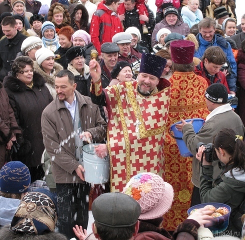 Пасха в 2009 году какого. Пасха 2009. Пасха в 2009-м году. Пасха 2009 Джанкой.