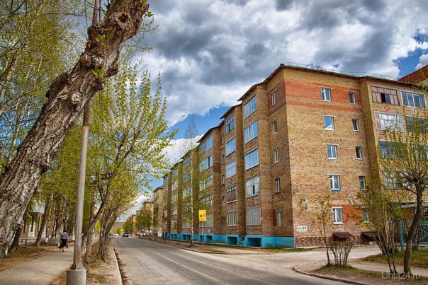 Дзержинского. Весна 2013 Улицы города Ухта