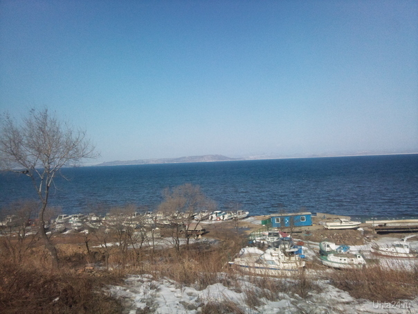 г.Владивосток, бухта Петра Великого.  Ухта
