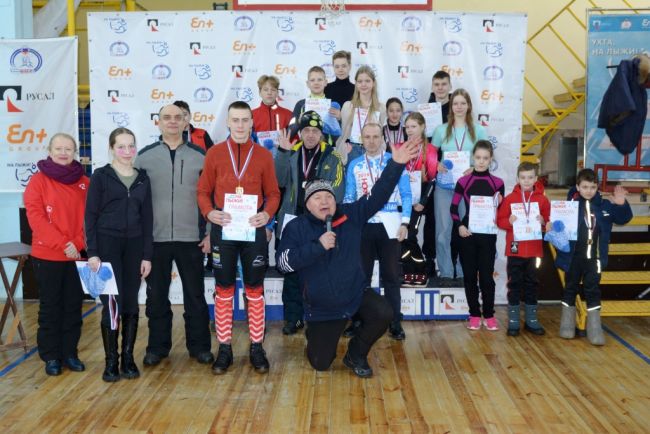 В Ухте прошел день спорта "На лыжи"